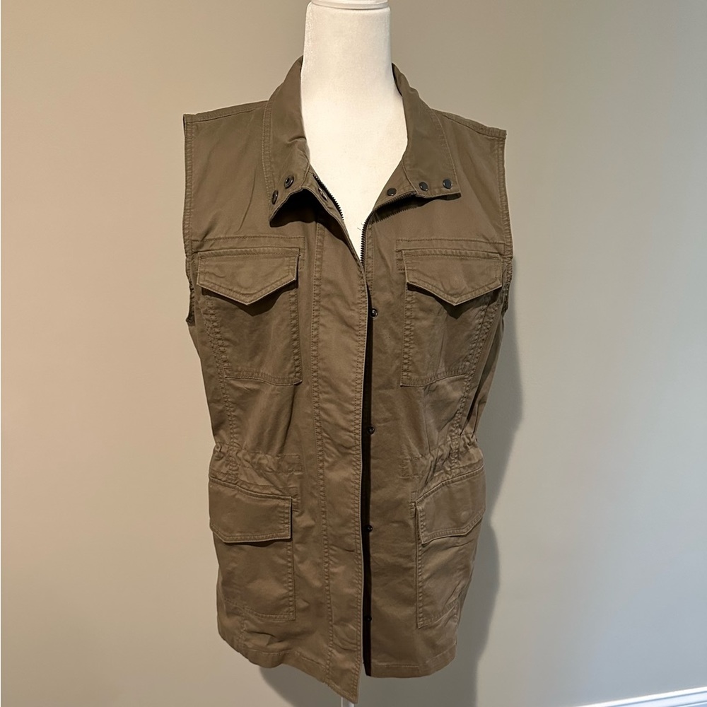 Banana Republic | Green Military Vest
